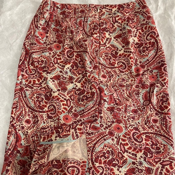 LOFT Pencil skirt - Picture 2 of 3